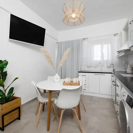 Alpha & Omega Apartment Karpathos Town  Exterior photo
